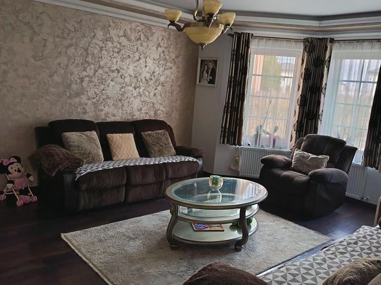 Casă individuală cu 3 camere cu Teren 1800 Mp în Ipotești