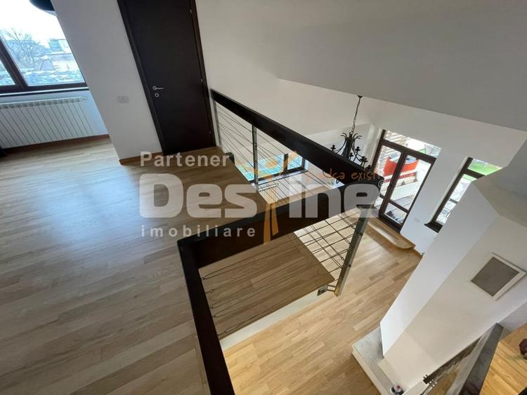 Apartament cu 5 camere decomandat, mobilat în Domenii