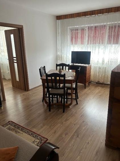 PROPRIETAR vand apartament 2 camere semidecomandat, zona centrală (George Apostu - 3