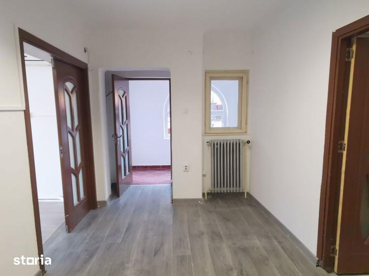 CASA 8 cam Grivitei-Gara de N-Turda D+P+1 renovata, 380V, singur curte - 18