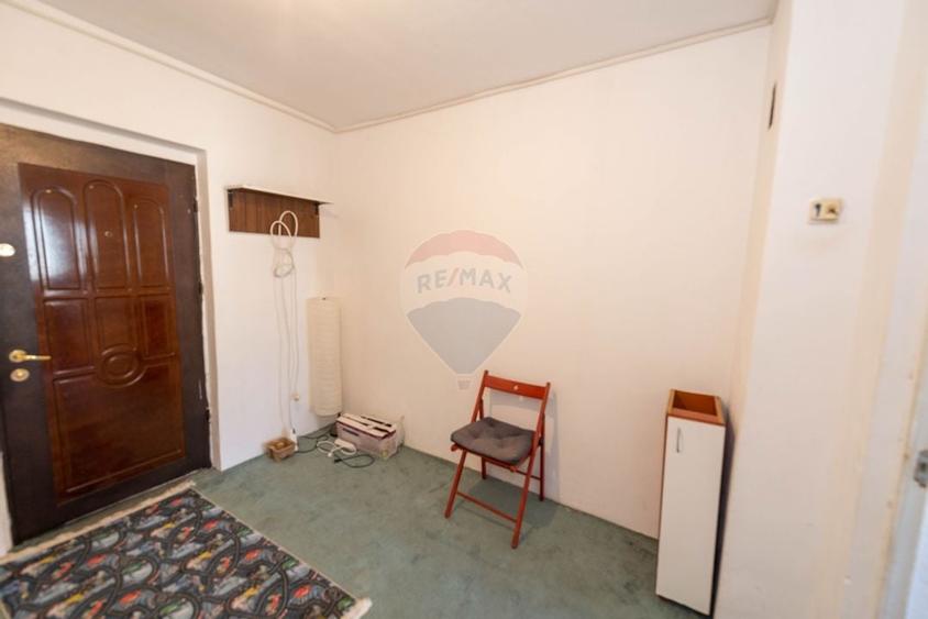 Apartament decomandat cu 2 camere de vanzare in zona Titan Salajan - 11