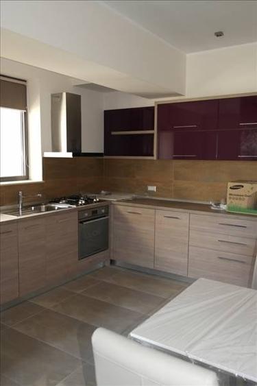 Centru 3cam 2bai garaj subteran centrala gaz termen lung cu decontare - 5