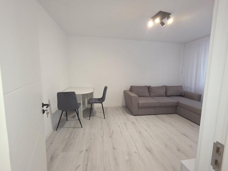 Apartament cu 2 camere decomandat în Lujerului