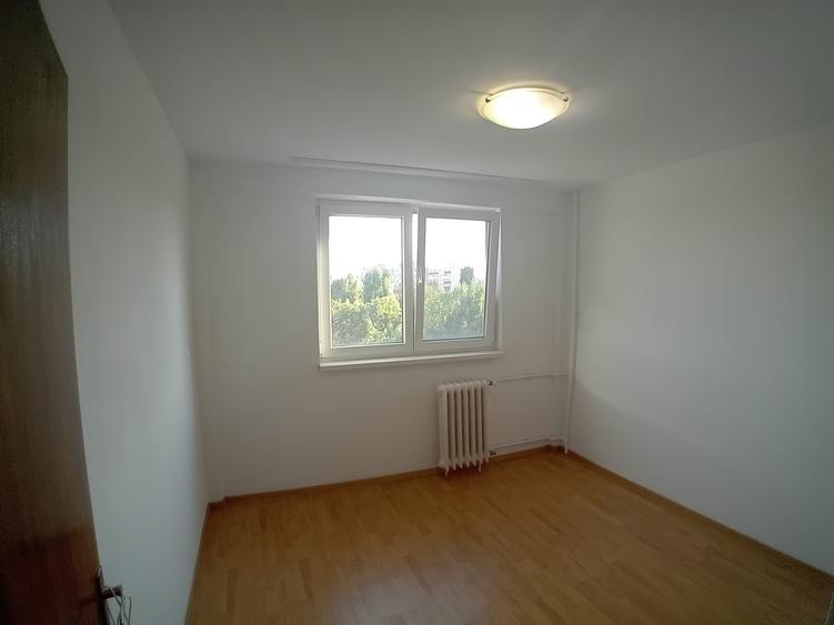 Apartament cu 2 camere decomandat în Brâncoveanu