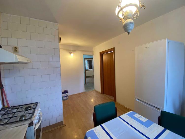 Ap 2 camere decomandate Titulescu, Scoala nr 12 - 7