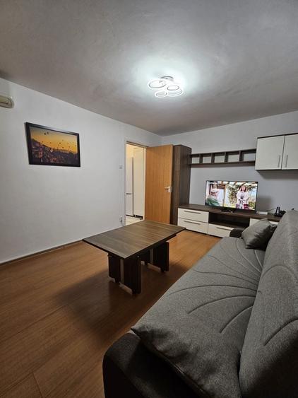Inchiriez apartament decomandat 2 camere-pet friendly-contract ANAF - zona Lujerului - 1