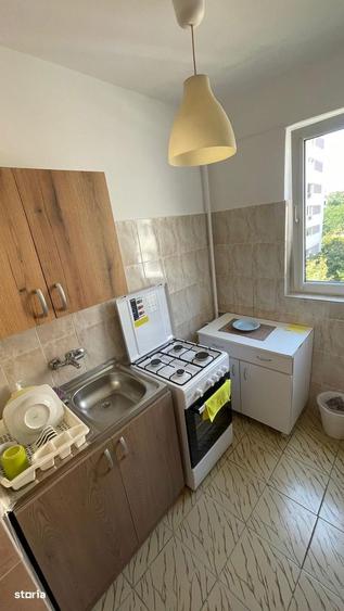 Drumul Taberei, Favorit - 1