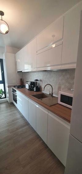Vanzare Apartament 2 Camere mobilat si utilat Plaza Residence - 4