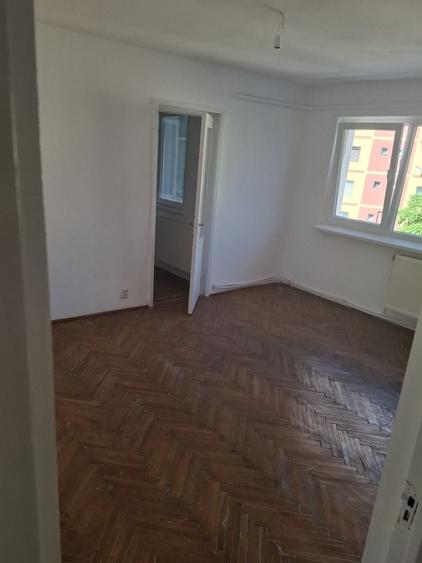 Vand apartament in Resita - 4