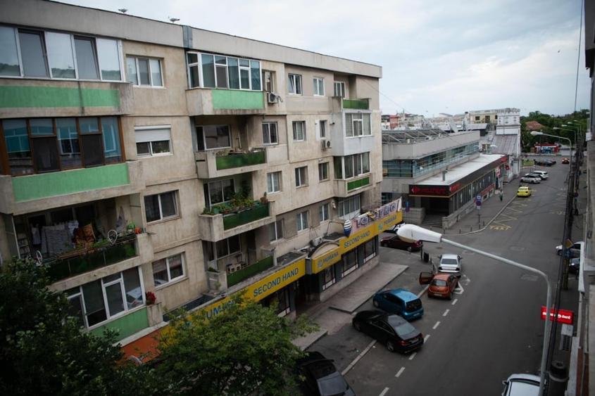 Ultracentral-apartament 2 camere ideal investiție - 12