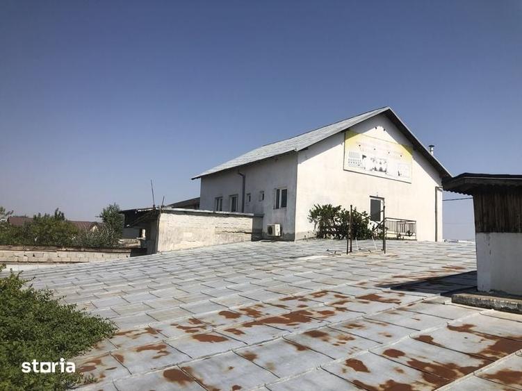Teren de 5100 mp, în Central