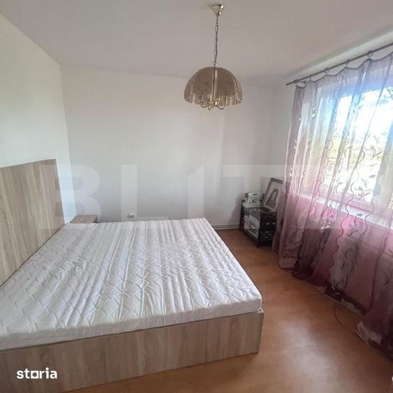 Casă cu 6 camere cu Teren 1000 Mp în Orțișoara