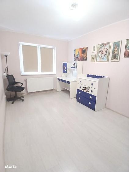 Apartament cu 2 camere semidecomandat în Florilor