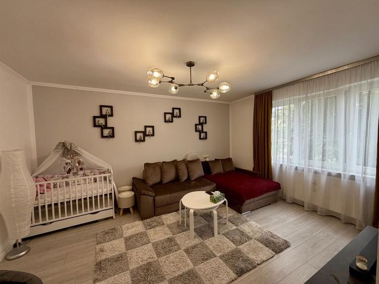 Apartament cu 2 camere decomandat în Terezian