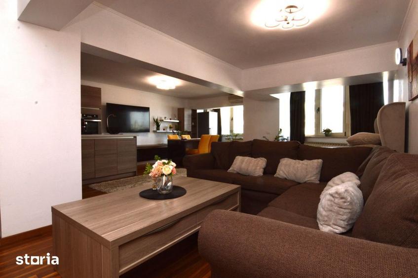 Apartament cu 2 camere semidecomandat, mobilat în Unirii