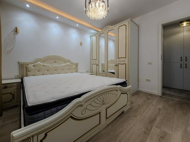 Apartament cu 2 camere semidecomandat, mobilat în P-ța Unirii