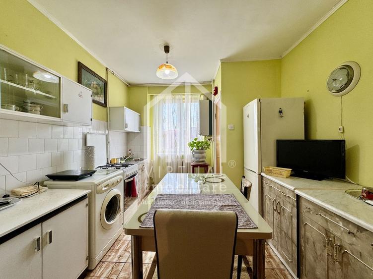 Apartament cu 3 camere, 58mp utili, decomandat, pivnita - str. Ostirii - 1