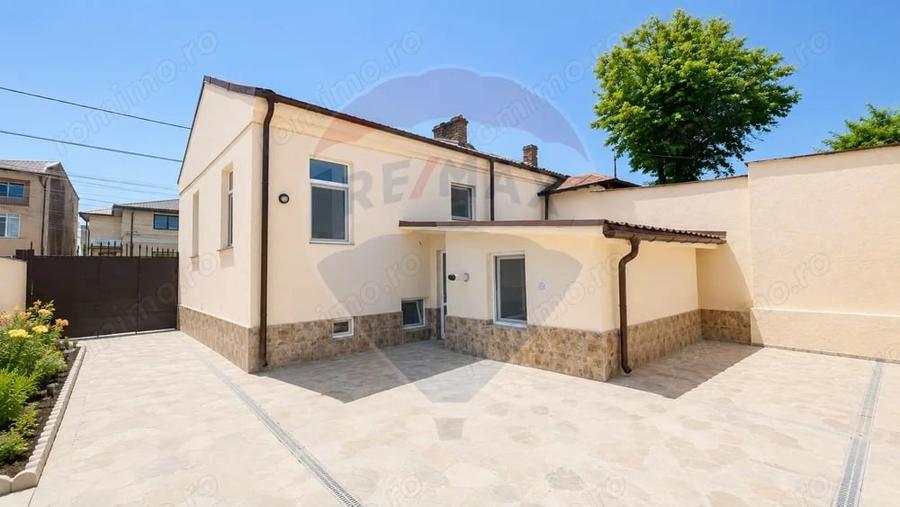Casă cu Teren 320 Mp în Casa de Cultură