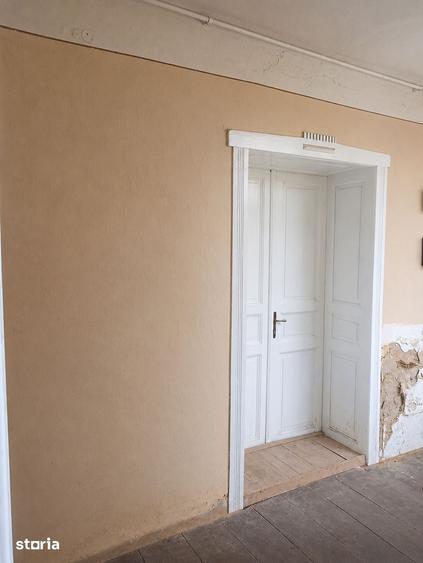 Casa de vanzare cu teren generos in Valea lui Mihai - 12