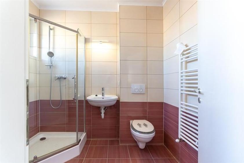 Avantgarden, Brasov - 6