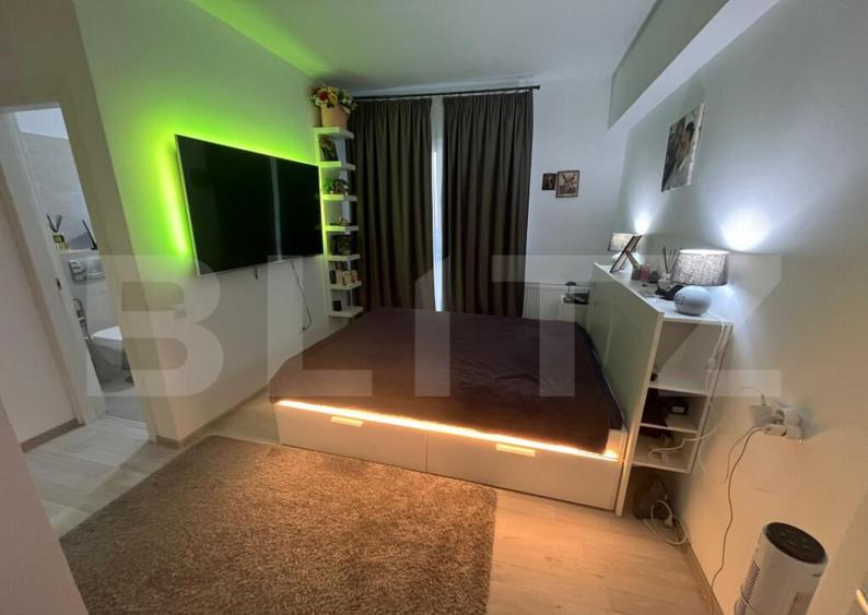 Apartament de vanzare, cu 3 camere, 80 mp, zona Sud - 16