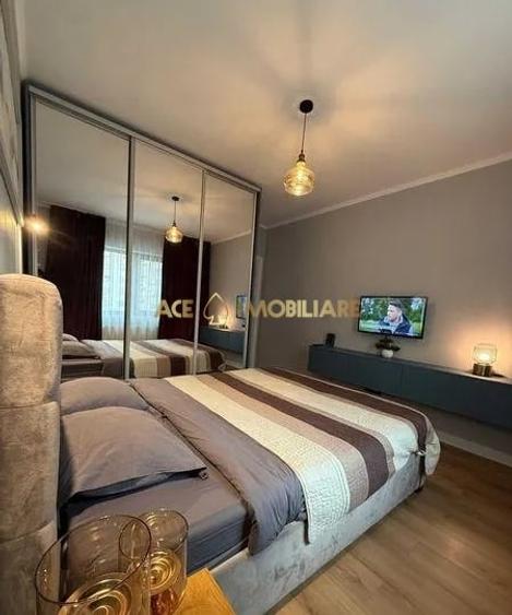 Apartament cu 2 camere decomandat, mobilat în Regie