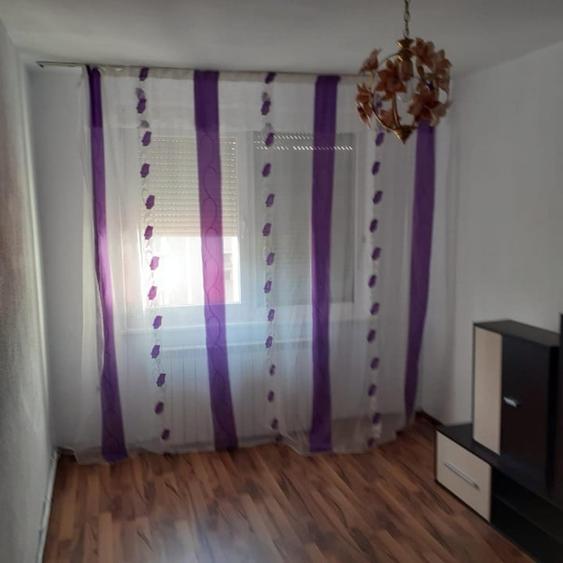 APARTAMENT 3CAMERE,4/4 ZONA SPITAL-DEVA - 4
