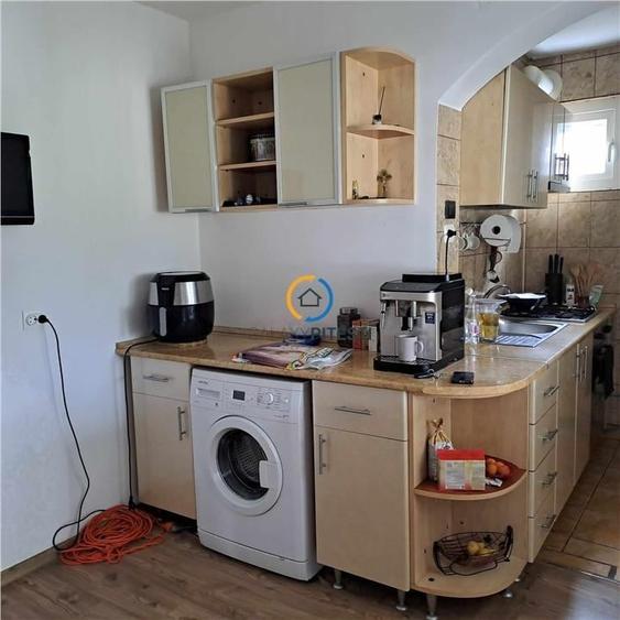 De vanzare teren + vila +anexa zona targului saptamanal, pretabila azil, gradini - 9