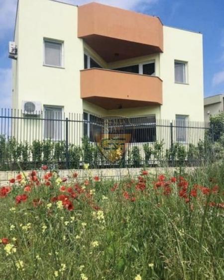 Vila 4 camere, vedere Mamaia Nord Navodari Scoica Land Nordis, 2 parcari, terasa - 1