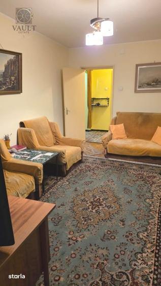Apartament cu 3 camere decomandat, mobilat în Mazepa 1