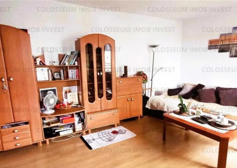 Apartament cu 2 camere, decomandat - zona Centru Civic. - 3