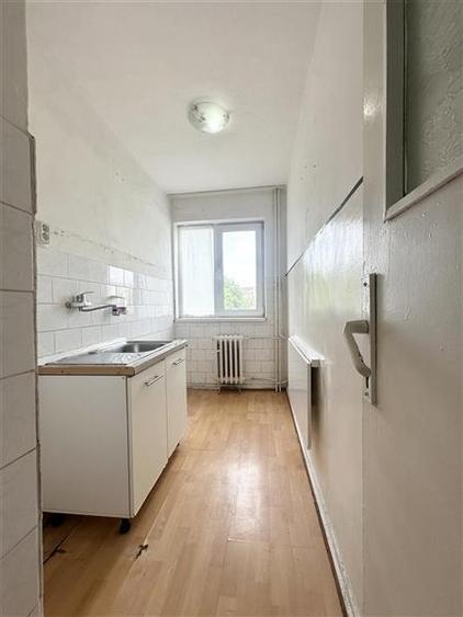 Apartament 2 Camere Semidecomandat, Etaj Intermediar, Tomis Nord Ciresica - 11