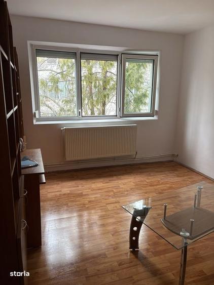 Apartament de vanzare - 5