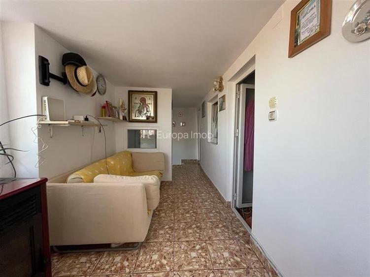 Casă individuală cu 4 camere în Sud-Vest Casă individuală cu 4 camere în Sud-Vest