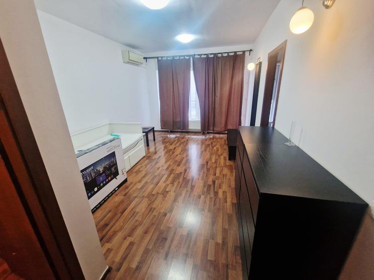 Garsoniera utilata si mobilata. terasa, centrala proprie de bloc, Titan - 2