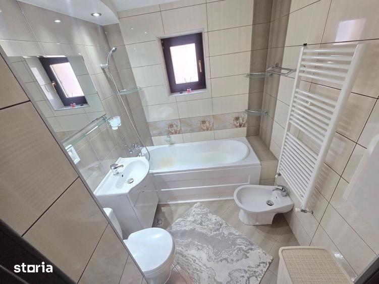 Se inchiriaza apartament 3 camere etaj 3 langa scoala burdujeni sv - 4