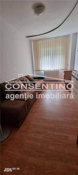 Se vinde imobil cu 3 camere pe str. Viitorului la etajul 1 , liber - 10