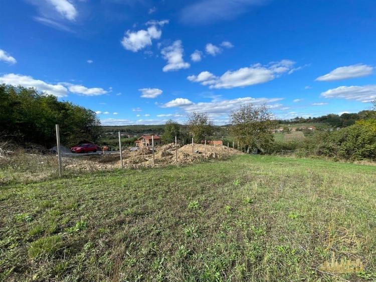 Teren intravilan cu panorama superba situat in Sumugiu - Bihor - 5