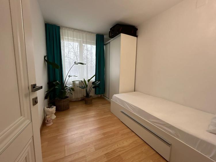 Titan 3 Camere 60 Mp Bloc 1974 Reabilitat Renovat Parter - 8