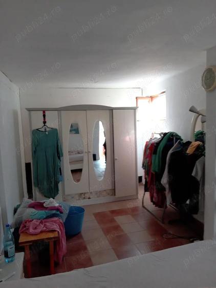 Casa la curte pe parter, situata la 300 metrii de metrou Mihai Bravu - 8