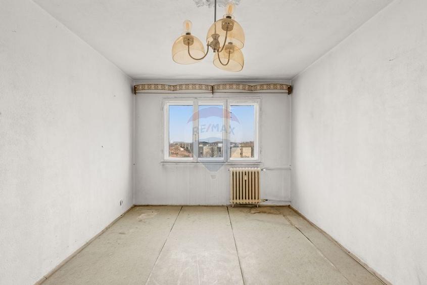 Apartament cu 3 camere de vânzare în zona Aurel Vlaicu - 2