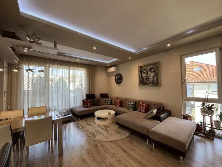 Penthouse 3 camere, Dumbravita singur pe etaj | 56 mp terase | Comision 0 - 4