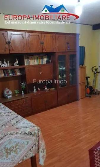 Apartament 2 camere de vanzare zona C5 Tulcea