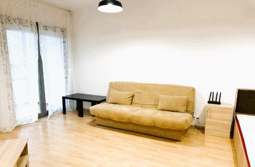 Doamna Ghica, inchiriez garsoniera, complex Planorama.