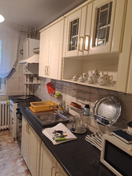 Dau in chirie 3 camere Gheorgheni,str.Snagov - 2