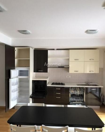 Se inchiriaza garsoniera in zona Progresul