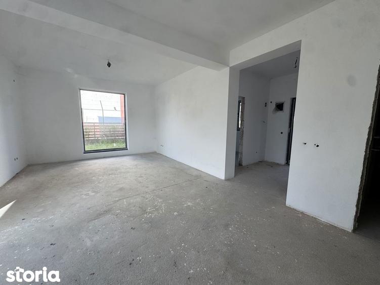 Vila tip duplex/ dormitor matrimonial/garaj/ curte amenajata/Bragadiru - 10