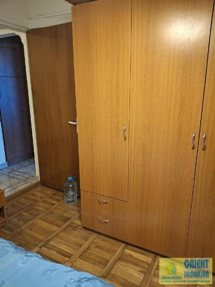 FAR, de vanzare 3 camere, decomandat, etaj 1, gaze - 9