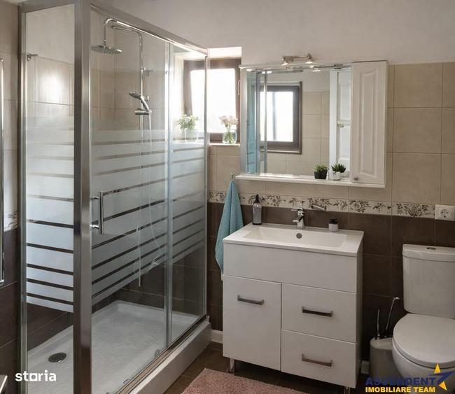 Casă cu 5 camere cu Canalizare în Sânpetru