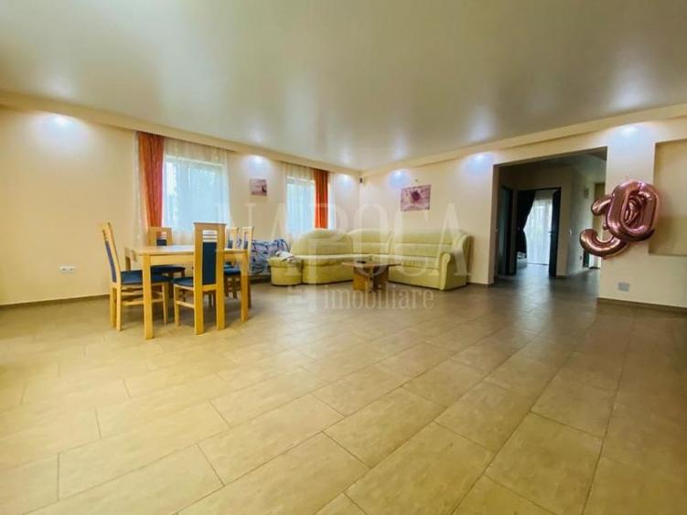 Casa 10 camere de vanzare in Feleacu - 1